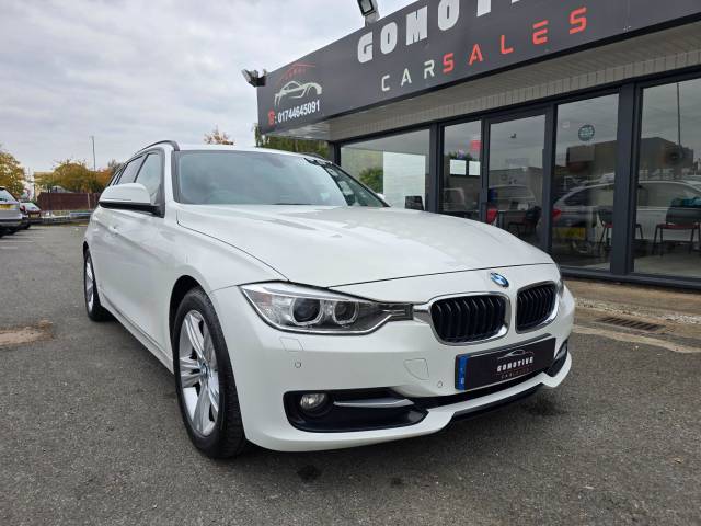 BMW 3 Series 2.0 320d Sport Touring Auto Euro 5 (s/s) 5dr Estate Diesel White