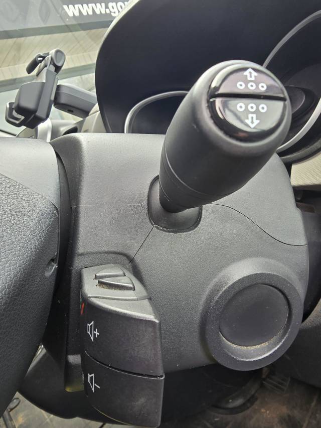 2019 Renault Trafic 1.6 dCi ENERGY 27 Sport Nav SWB Standard Roof Euro 6 (s/s) 5dr