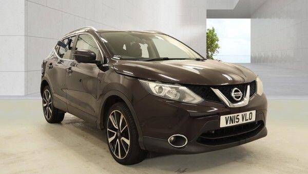 2015 Nissan Qashqai 1.5 dCi Tekna 2WD Euro 5 (s/s) 5dr