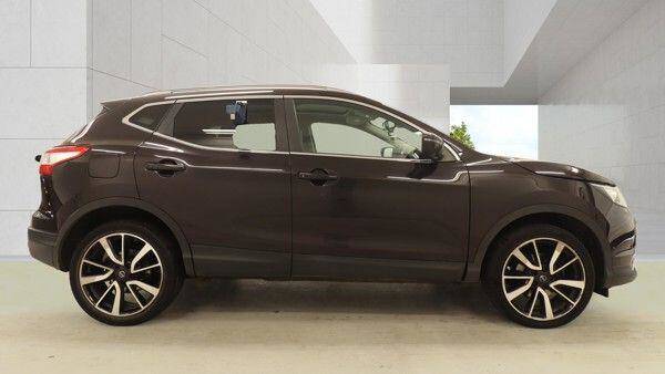 2015 Nissan Qashqai 1.5 dCi Tekna 2WD Euro 5 (s/s) 5dr