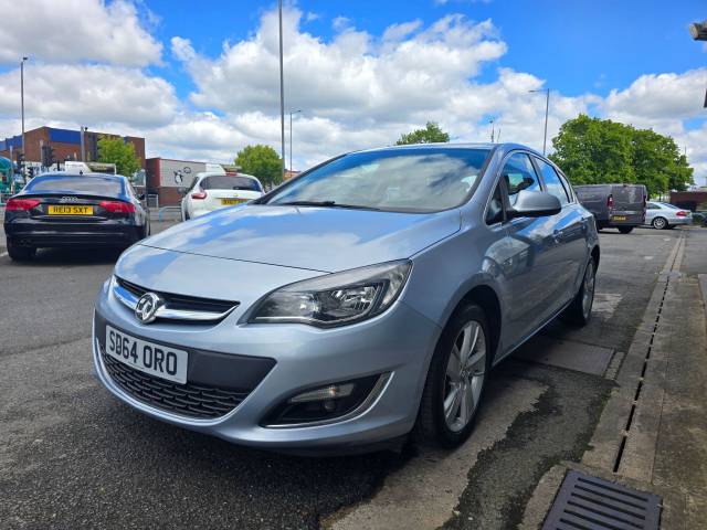 2014 Vauxhall Astra 1.4 16v SRi Euro 5 5dr