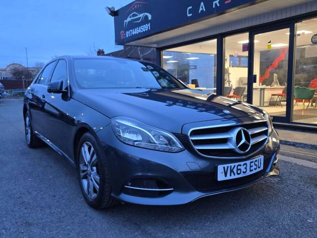 Mercedes-Benz E Class 2.1 E220 CDI SE G-Tronic+ Euro 5 (s/s) 4dr Saloon Diesel Grey