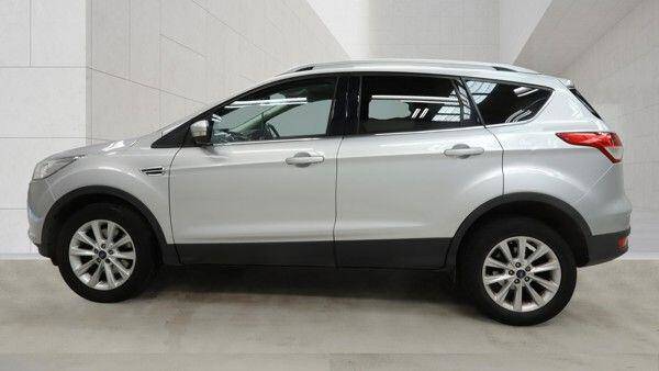 2015 Ford Kuga 2.0 TDCi Titanium 2WD Euro 6 (s/s) 5dr