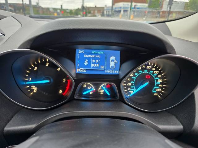 2014 Ford Kuga 2.0 TDCi Zetec Powershift AWD Euro 5 5dr